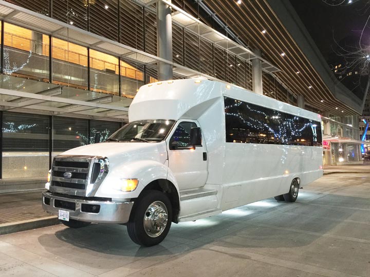 26 Passenger Executive Limo Bus Weddings, Airport 26 Passenger Executive Limo Bus Weddings, Airport